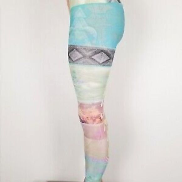 BEAUTIFUL TEEKI TAROT MAGICK HOT PANT YOGA LEGGINGS SIZE SMALL - Picture 4 of 13